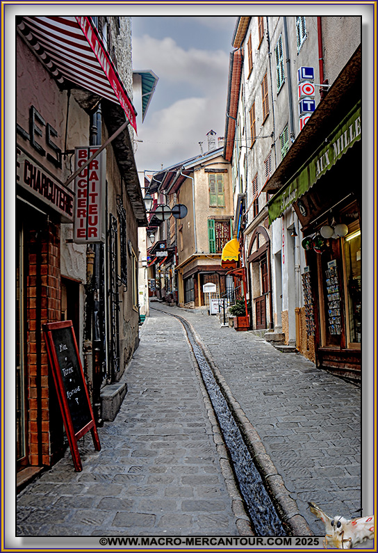 Saint Martin Vésubie rue Cagnoli